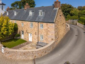 A Charming Blend of Tradition and Modern Comfort