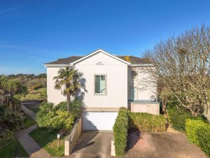 Portelet Apartment Retreat!