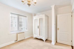 TWO BEDROOM SEASIDE APARTMENT