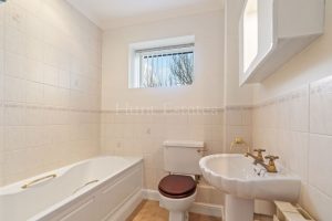 TWO BEDROOM SEASIDE APARTMENT