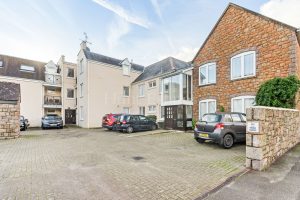 TWO BEDROOM SEASIDE APARTMENT