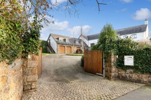 DETACHED COUNTRY HOME WITH LAND