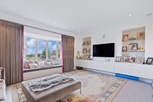 DETACHED COUNTRY HOME WITH LAND