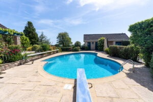 Detached Bungalow Offering Space And Privacy Within An Extensive Plot