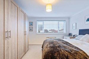 Great Family Home With South Facing Garden