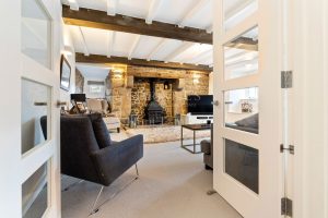 A Charming Blend of Tradition and Modern Comfort