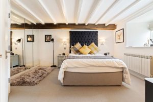 A Charming Blend of Tradition and Modern Comfort