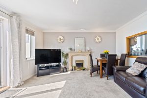 Penthouse beach front apartment with sea views