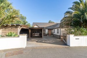 Contemporary Bungalow In Park Estate