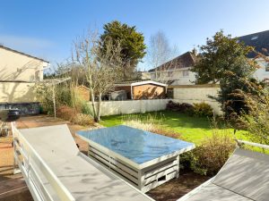 Great Family Home With South Facing Garden