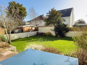 Great Family Home With South Facing Garden