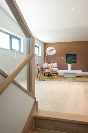 STYLISH HOME WITH COUNTRY & SEA VIEWS