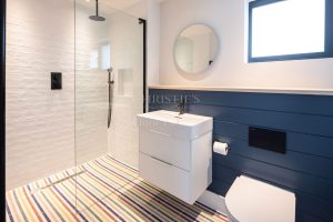 STYLISH HOME WITH COUNTRY & SEA VIEWS