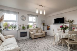 Two-Bedroom Purpose-Built Apartment With Parking