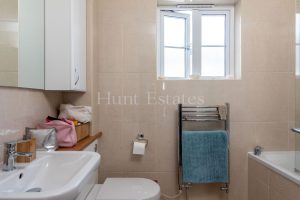 Three bedroom home with sea views&nbsp;