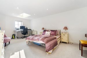 Detached Granite Home in St. Ouen