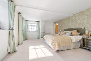 Detached Granite Home in St. Ouen