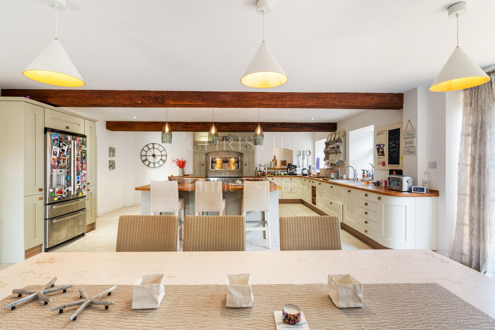 5 Bedroom Single Family Home/House's Image 7