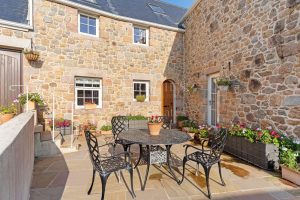 Detached Granite Home in St. Ouen