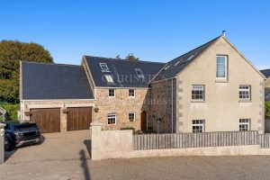 Detached Granite Home in St. Ouen
