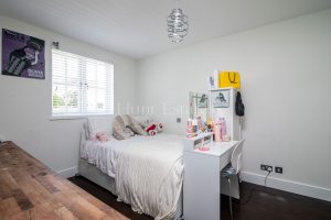 Beautiful Three Bedroom Townhouse