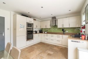 Beautiful Three Bedroom Townhouse