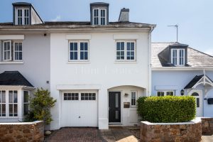 Beautiful Three Bedroom Townhouse
