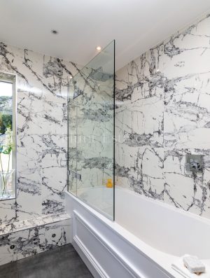 THREE BEDROOM LUXURY TOWNHOUSE