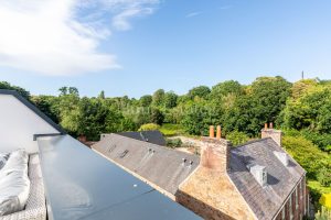 THREE BEDROOM LUXURY TOWNHOUSE