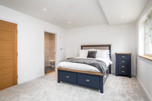 THREE BEDROOM LUXURY TOWNHOUSE