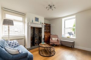 Cottage Style Four Bedroom House With Sunny Aspect Garden&nbsp;