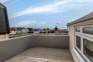 Cottage Style Four Bedroom House With Sunny Aspect Garden&nbsp;