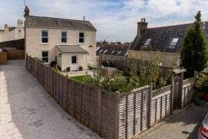 Cottage Style Four Bedroom House With Sunny Aspect Garden&nbsp;