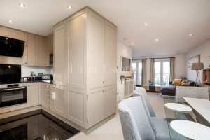 Modern Townhouse with Self-Contained Unit