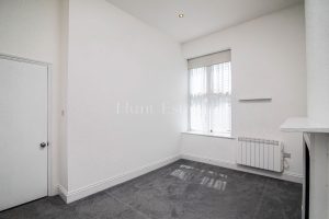 Light and airy two bedroom apartment in a quiet location