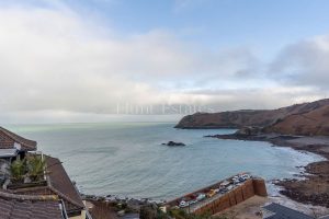 Penthouse Apartment Set in Picturesque Location with Sea Views