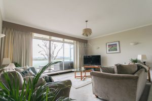 Spacious Apartment Overlooking The Royal Jersey Golf Course