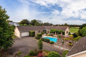 Detached Bungalow Offering Space And Privacy Within An Extensive Plot