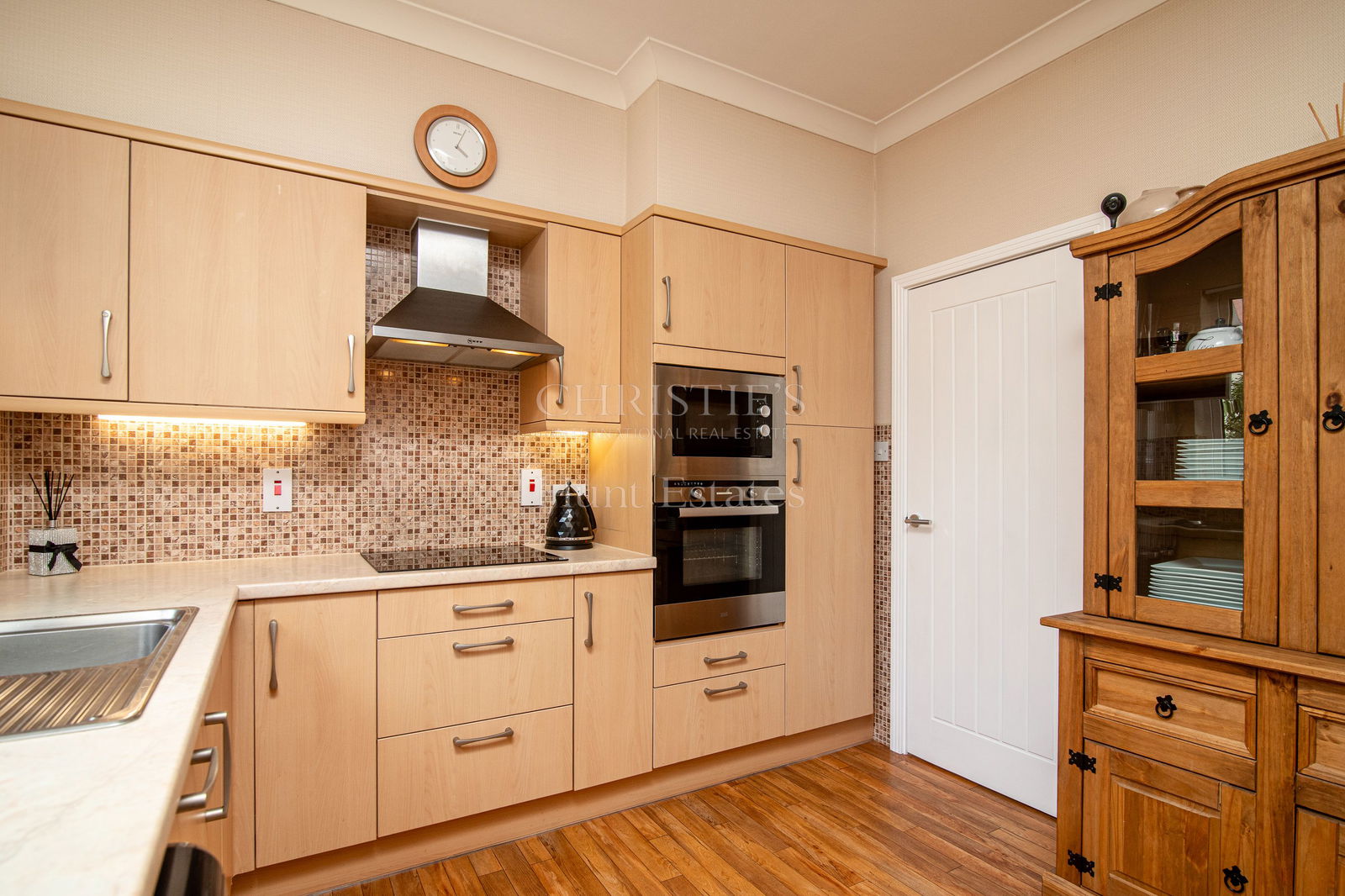 3 Bedroom Single Family Home/House's Image 7