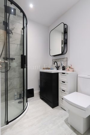 Charming Three-Bedroom Bungalow on Spacious Plot