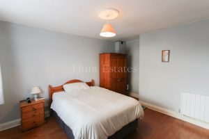 DETACHED TWO BEDROOM HOUSE WITH GARAGE AND GARDEN