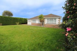 Detached Bungalow In Quiet Location With Field, Stable And Multipurpose Storage