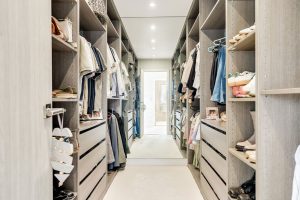 BEAUTIFUL DETACHED HOME WITH SEA VIEWS ACROSS OUAISNE BAY