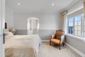 Immaculate home opposite the beach near Le Hocq