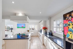 Immaculate home opposite the beach near Le Hocq