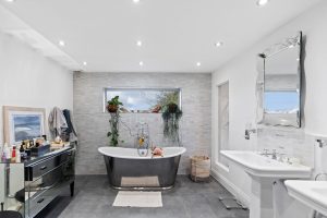 DETACHED COUNTRY HOME WITH LAND