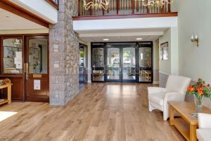 OVER 50&rsquo;S PURPOSE BUILT ONE BED APARTMENT