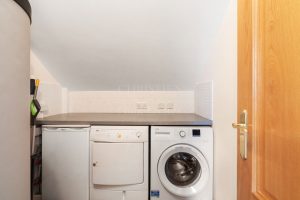 Penthouse Apartment Set in Picturesque Location with Sea Views