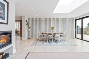 Large Family Home In Outstanding, Walk In Condition