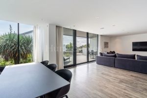 Exceptional High Spec Two Bedroom Apartment At Portelet